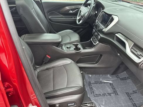 Used 2023 GMC Terrain SLT w/ Tech Package AWD/4WD image 28