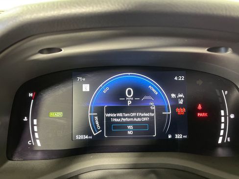 Used 2025 Toyota Camry SE FWD image 18