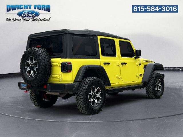 Used 2023 Jeep Wrangler Unlimited Rubicon w/ Cold Weather Group AWD/4WD image 5