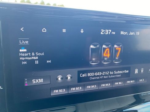 Used 2022 Kia Sorento EX w/ Panoramic Sunroof Package image 41