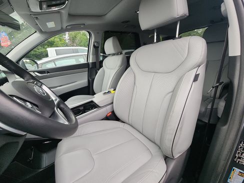 Used 2024 Hyundai Palisade SEL w/ Premium Package AWD/4WD image 19
