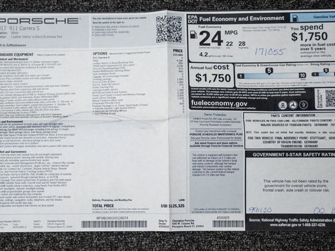 Used 2017 Porsche 911 Carrera S image 28