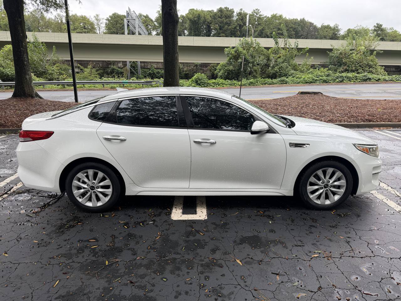 Used 2018 Kia Optima EX FWD image 4