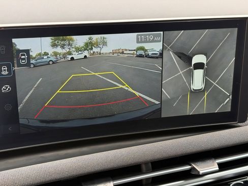 Used 2025 Hyundai Tucson Limited image 25