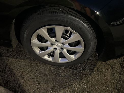 Certified 2025 Toyota Corolla LE w/ Convenience Package image 7