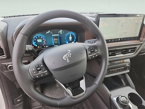 New 2025 Ford Bronco Sport Outer Banks w/ Sasquatch Outer Banks Package image 19