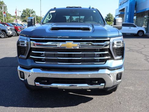 New 2026 Chevrolet Silverado 3500 LTZ w/ LTZ Plus Package AWD/4WD image 25