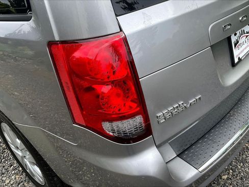 Used 2015 Dodge Grand Caravan SE w/ Quick Order Package 29E SE FWD image 22