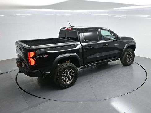 Used 2024 Chevrolet Colorado ZR2 w/ ZR2 Convenience Package III AWD/4WD image 54