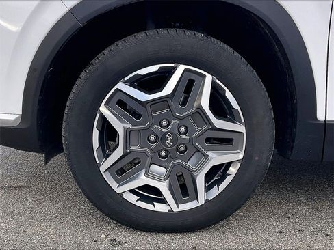 Used 2023 Hyundai Santa Fe Limited image 7