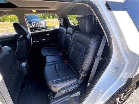 Used 2024 Nissan Pathfinder Platinum w/ Cargo Package AWD/4WD image 22