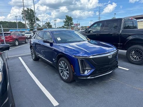 Certified 2024 Cadillac Lyriq Sport RWD image 1