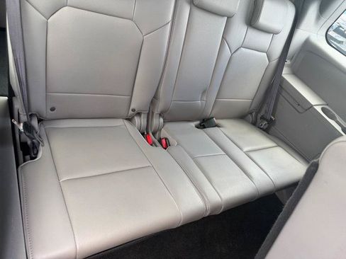 Used 2011 Honda Pilot Touring image 26