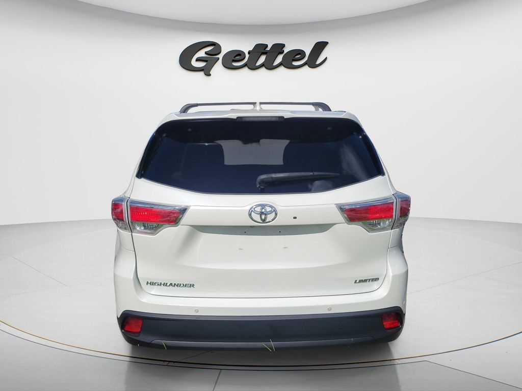 Used 2016 Toyota Highlander Limited FWD image 8