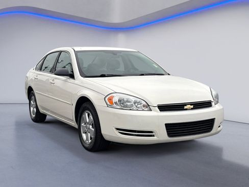 Used 2008 Chevrolet Impala LT image 8
