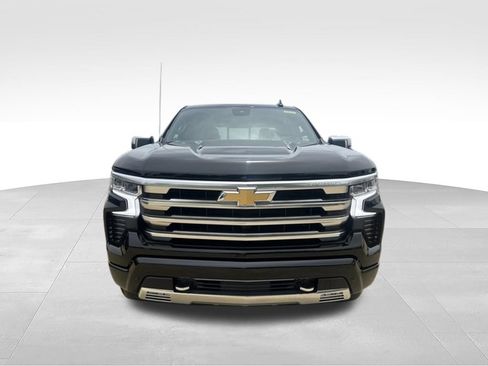 New 2026 Chevrolet Silverado 1500 High Country AWD/4WD image 8