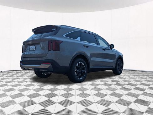 New 2026 Kia Sorento S FWD image 15