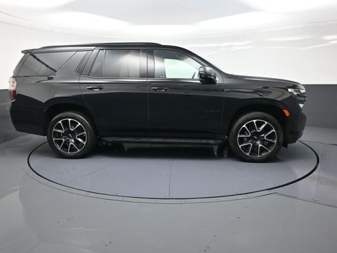 Used 2024 Chevrolet Tahoe RST w/ Luxury Package image 2