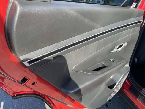 Certified 2022 Hyundai Tucson SEL w/ Cargo Package image 21