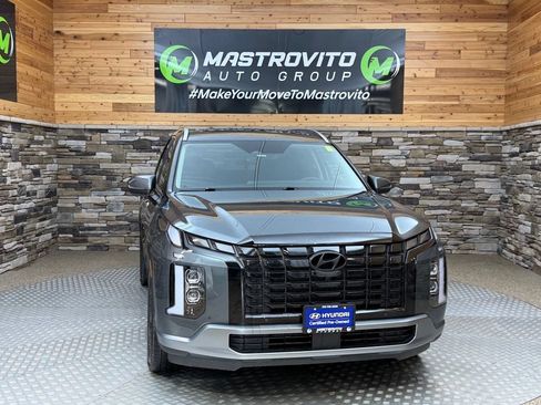 Used 2024 Hyundai Palisade SEL w/ Premium Package AWD/4WD image 3