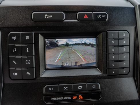 Used 2018 Ford F150 XLT RWD image 21