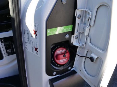 Used 2023 Mercedes-Benz Sprinter 3500 w/ Acoustic Package image 44