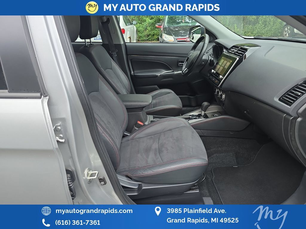 Used 2022 Mitsubishi Outlander Sport AWD image 22