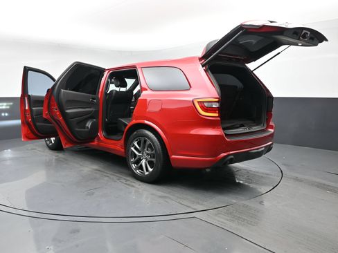 Used 2022 Dodge Durango R/T w/ Tow 'N Go Package AWD/4WD image 34
