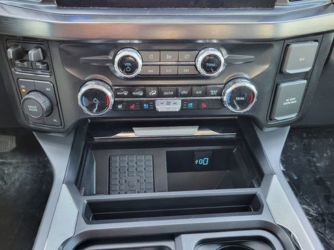 Used 2024 Ford F250 Lariat image 21