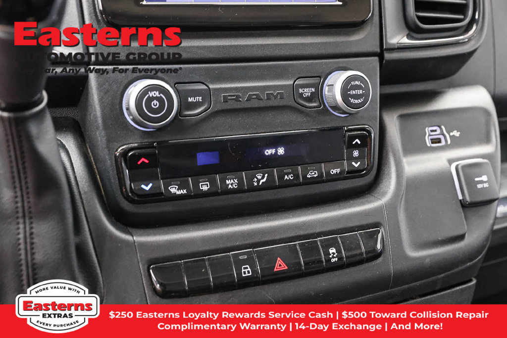 Used 2025 RAM ProMaster 2500 w/ Convenience Group FWD image 21