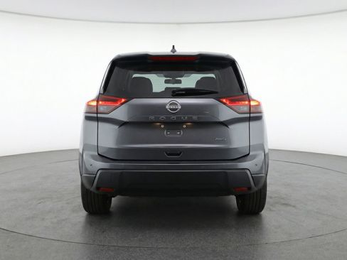 Used 2025 Nissan Rogue SV image 7