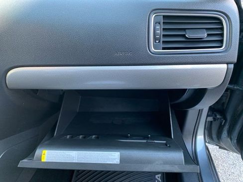 Used 2017 Volkswagen Jetta S image 25