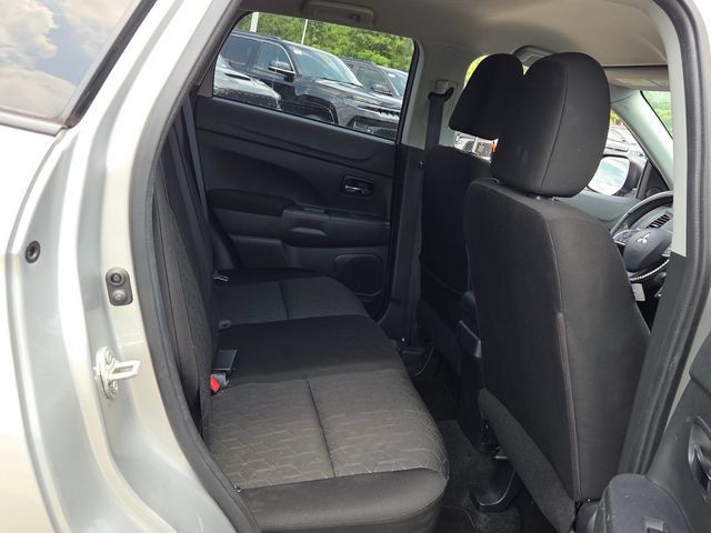 Used 2021 Mitsubishi Outlander Sport ES FWD image 14