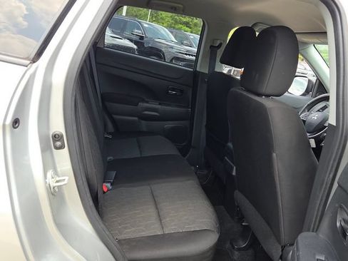 Used 2021 Mitsubishi Outlander Sport ES FWD image 14