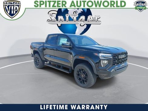 New 2026 GMC Canyon Elevation w/ Convenience Package image 2