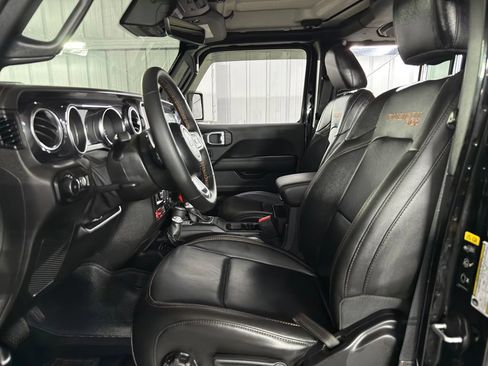 Used 2021 Jeep Wrangler Unlimited Rubicon AWD/4WD image 17