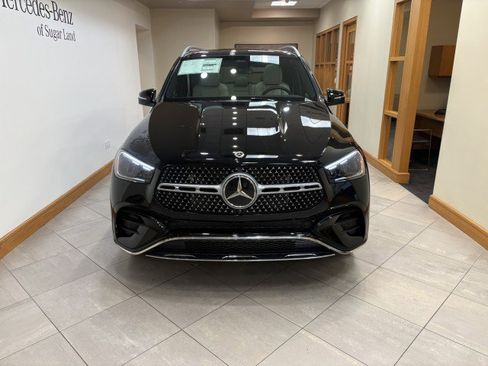 New 2026 Mercedes-Benz GLE 450 4MATIC image 2