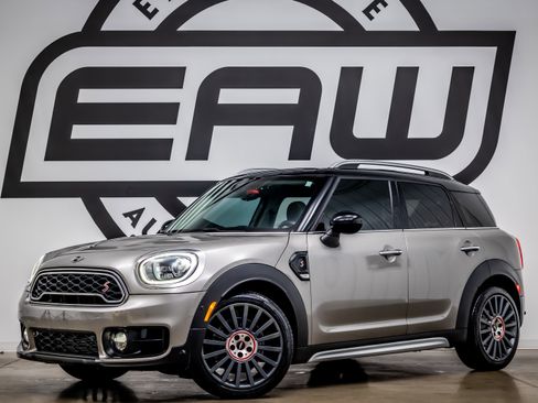 Used 2018 MINI Cooper Countryman S image 1