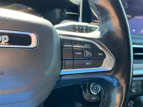 Certified 2022 Jeep Compass Latitude w/ Convenience Group image 19