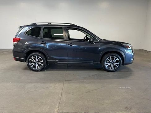 Used 2019 Subaru Forester Limited AWD/4WD image 2