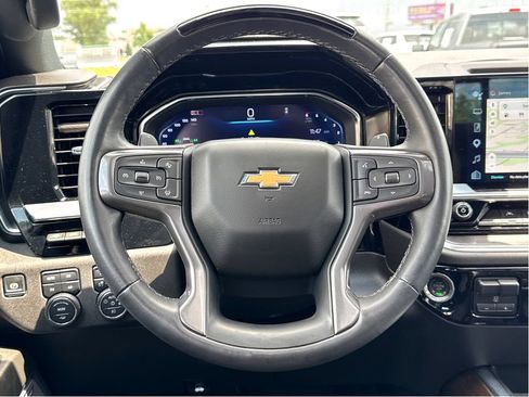 Used 2024 Chevrolet Silverado 1500 High Country AWD/4WD image 14