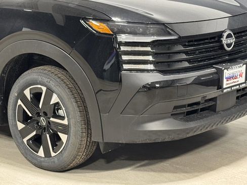 New 2026 Nissan Kicks SV w/ Cold Weather Package image 3