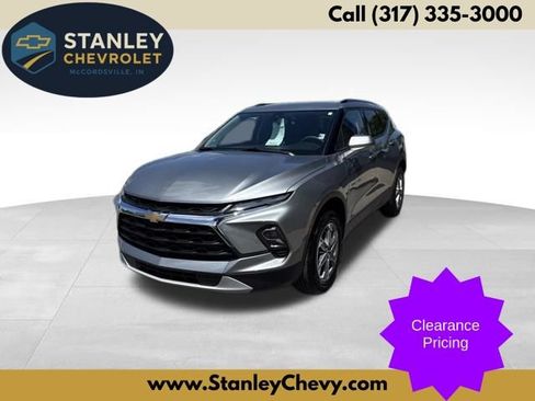 Used 2024 Chevrolet Blazer LT w/ Convenience Package FWD image 1