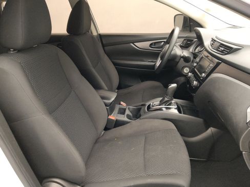 Used 2020 Nissan Rogue Sport S w/ Appearance Package FWD image 21
