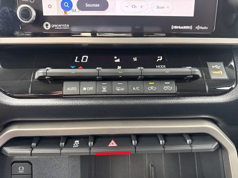 Used 2022 Toyota Tundra SR5 image 17