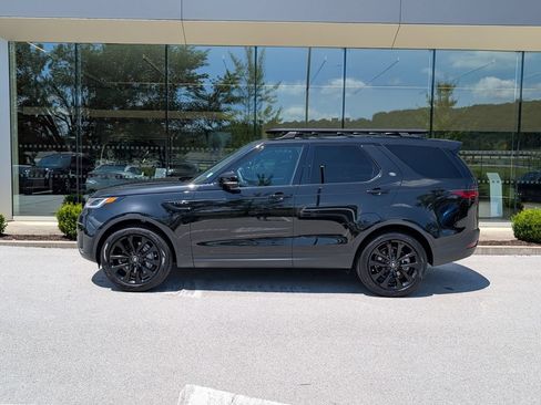 New 2026 Land Rover Discovery S AWD/4WD image 2