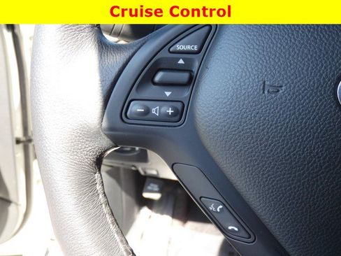 Used 2012 INFINITI G37 Convertible w/ Premium Pkg RWD image 31