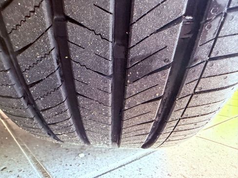 Certified 2023 Lexus ES 250 w/ Premium Package image 16