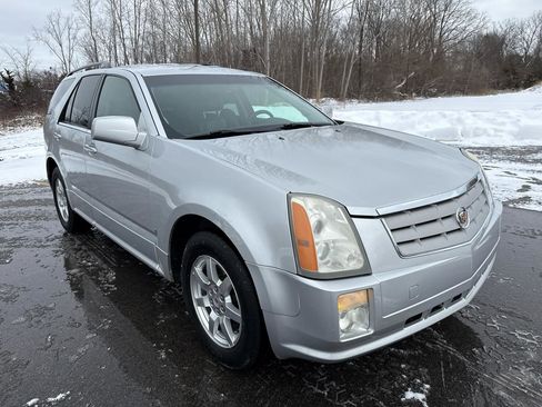 Used 2009 Cadillac SRX AWD image 3
