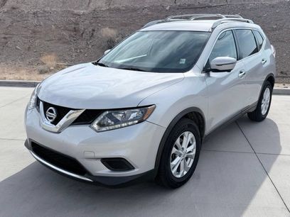 Used 2016 Nissan Rogue SV w/ SV Premium Package